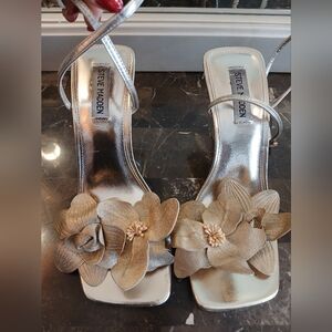 Steve Madden Gold And Silver Floral Sandals
